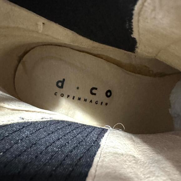 DICO D.Co Copenhagen Gray Leather Pointed Toe Chelsea Boots Women's EU40 US 9.5 - Picture 8 of 10